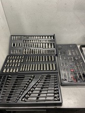 CRAFTSMAN OVERDRIVE SAE/Metric Mechanics Tool Set 284 Pieces CMMT99284