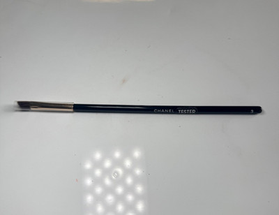 Chanel Slanted Eyeliner Brush #3