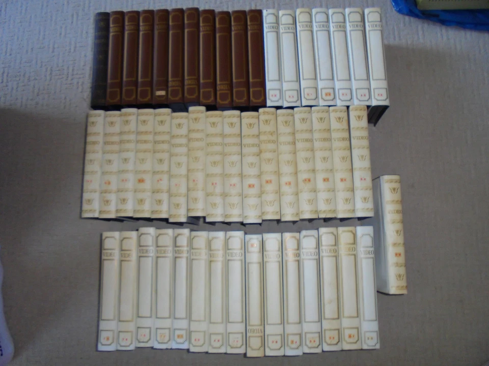 50 VHS Kassetten Paket Film Sammlung Video Hüllen