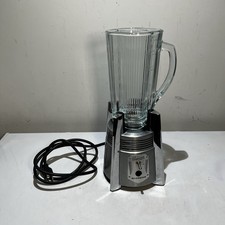 VINTAGE WARING ROCKET BLENDOR BLENDER. 7000GBS- NO LID. Tested Working.