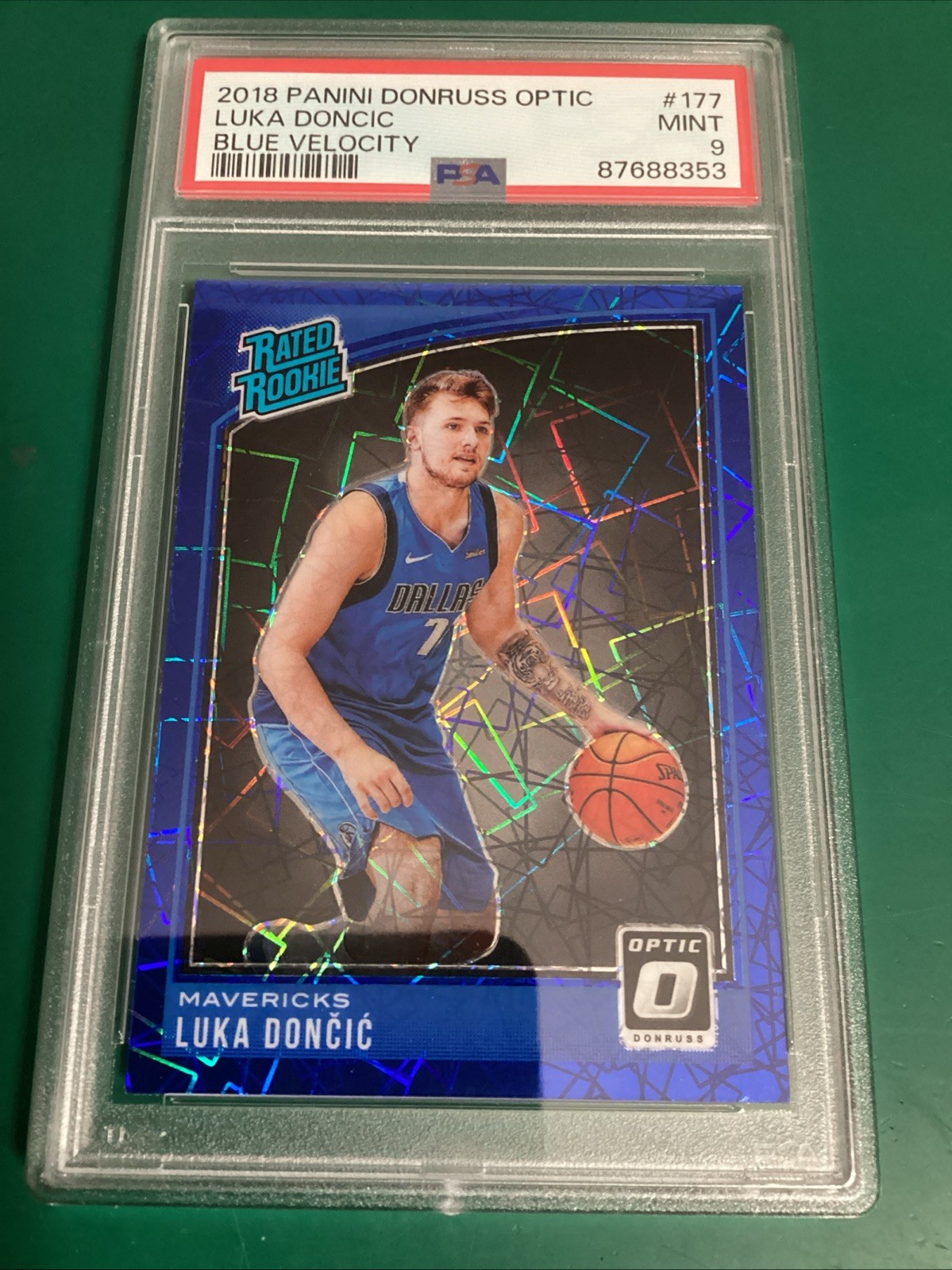 2018 Panini Donruss Optic - Luka Doncic #177 Blue Velocity (RC) PSA 9 8353