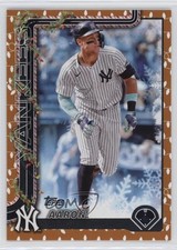 2025 Topps Holiday Collector's Tin Gold Holiday Lights Aaron Judge #H161 1u6