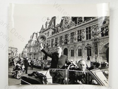 Leonid Breschnew Paris Rathaus Open Top Auto Autokolonne Sowjet Russland 1971 Foto