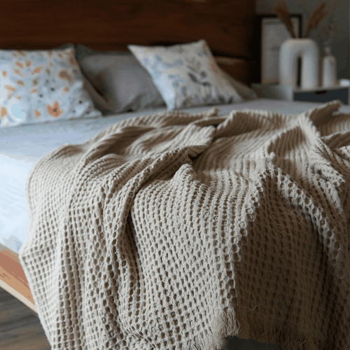 The Fine Living Co. 100% Cotton Waffle Weave Throw Blanket Lightweight Soft - Picture 4 of 7
