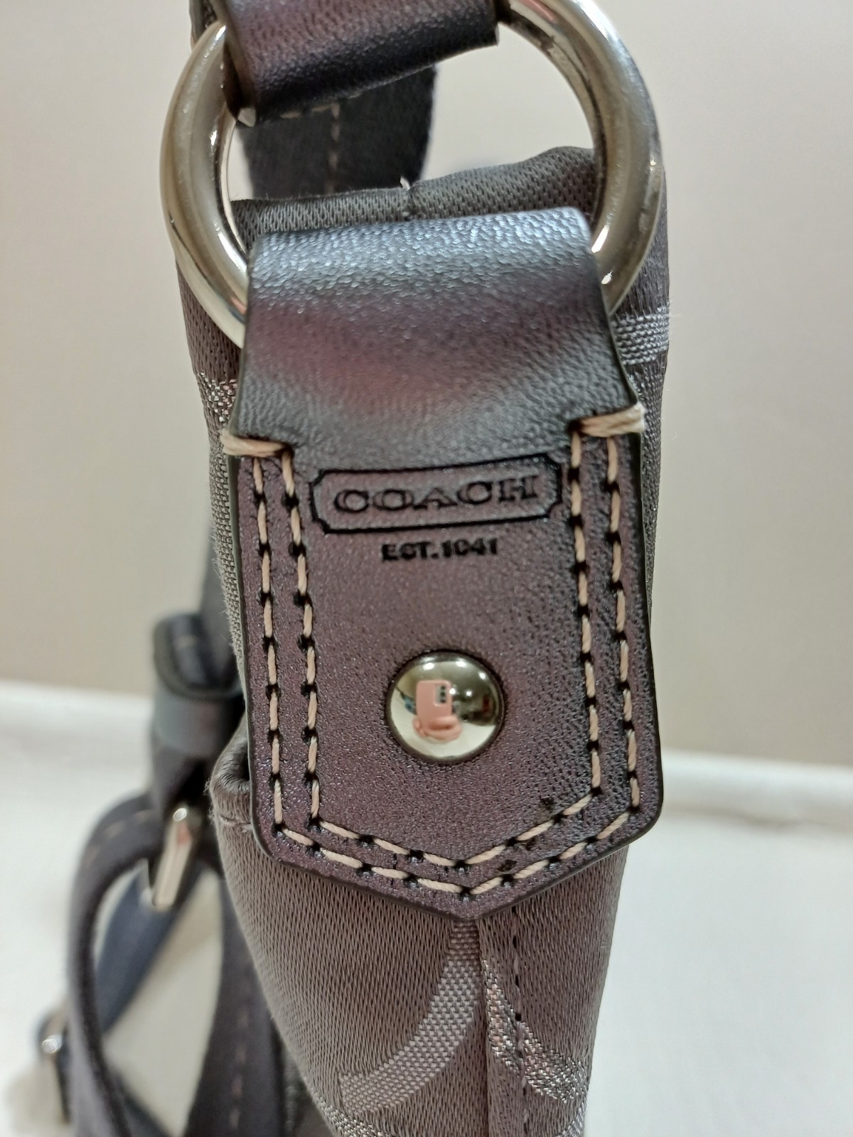 Picture 5 of 24