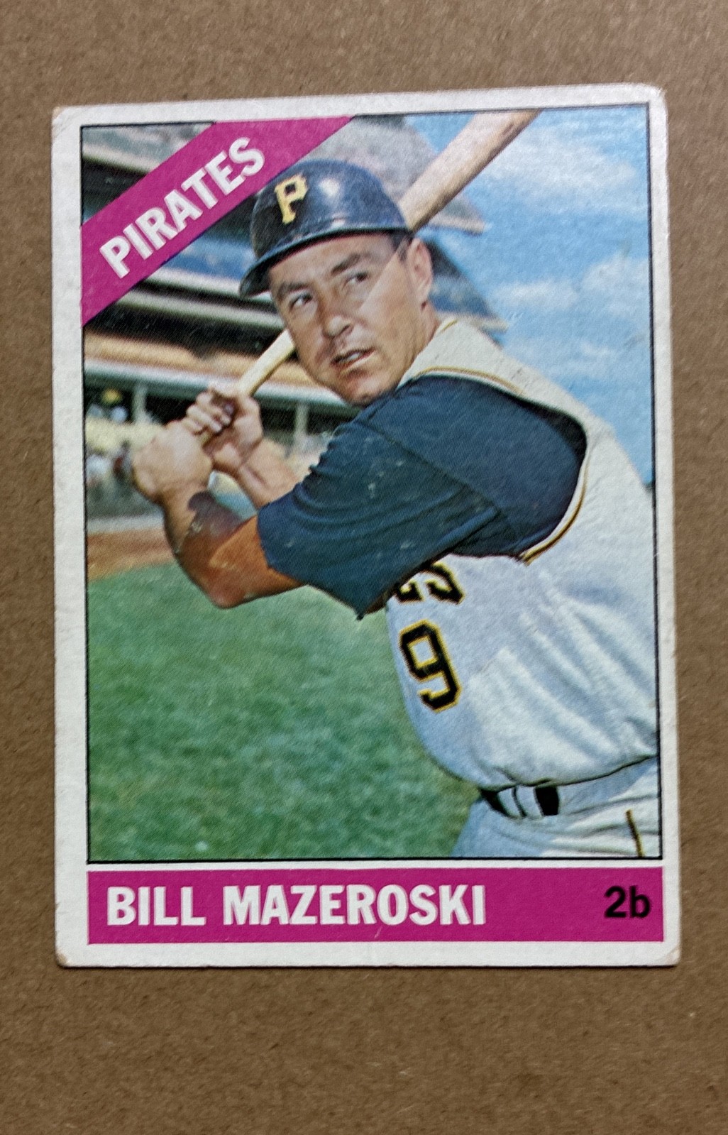 1966 Topps #210 - Bill Mazeroski (Read) (Free Ship)
