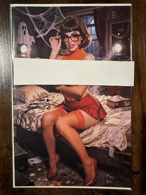 Keys Comics Artbook Spooky Velma Topless Bed