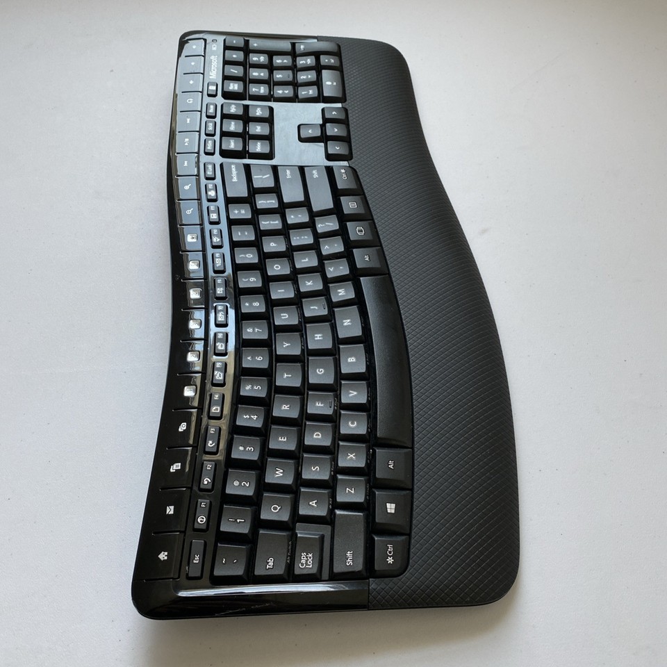 Microsoft Comfort Desktop 5050 Ergonomic Wireless Keyboard NO USB