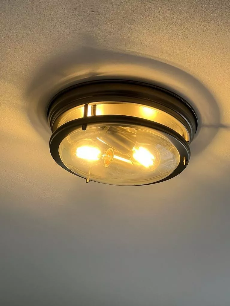 Hinkley hadley ceiling light outlet