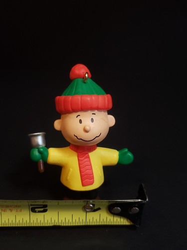 Hallmark Keepsake Christmas Ornament Charlie Brown Holding Bell Peanuts - Picture 6 of 10