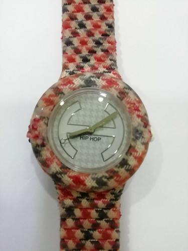 Orologio HIP HOP TARTAN HWU0373 Silicone Tessuto 32mm Rosso - cinturino  tagliato | eBay