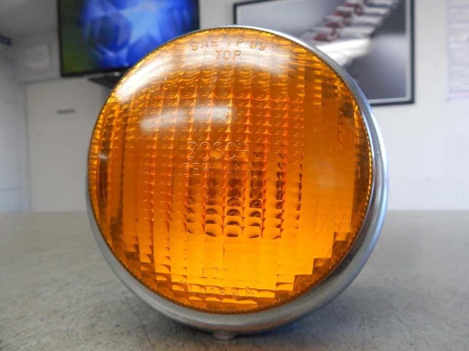 108 111 109 112 280SE 280SEL 300SEL 250SE 220SE INTERMITENTE LUZ DE ESTACIONAMIENTO  Foto 3 de 4