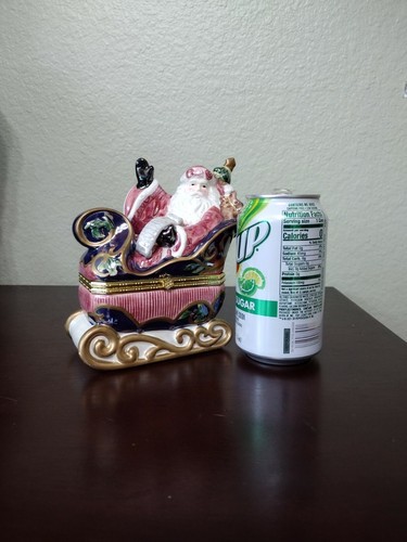 Vintage Santa Claus Trinket Box Avon Collectible 2002 Christmas Decor Hinged - Picture 3 of 9