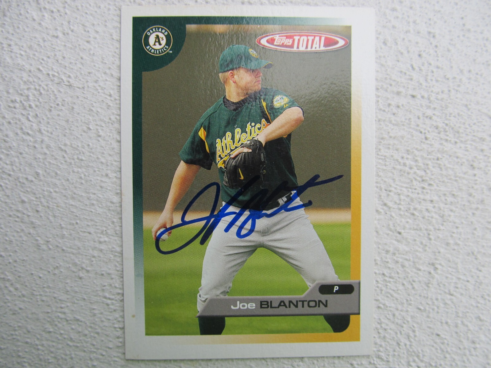 A's Joe Blanton Signed Autographed 2005 Topps Total Mint