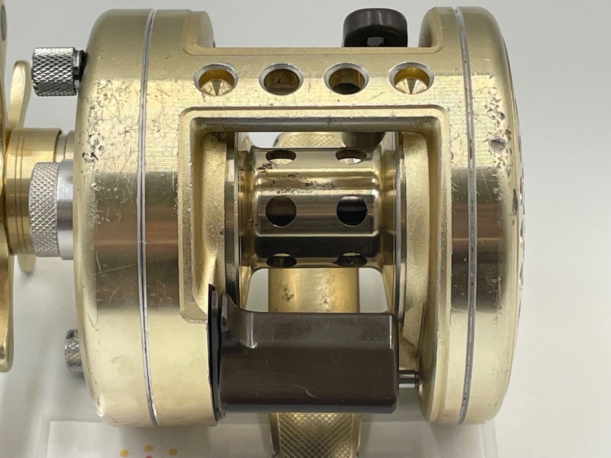 リール DECADEWORKS / 21 CALCUTTACONQEST201 Shimano 21 Calcutta Conquest, Japan models 2021- - Shimano