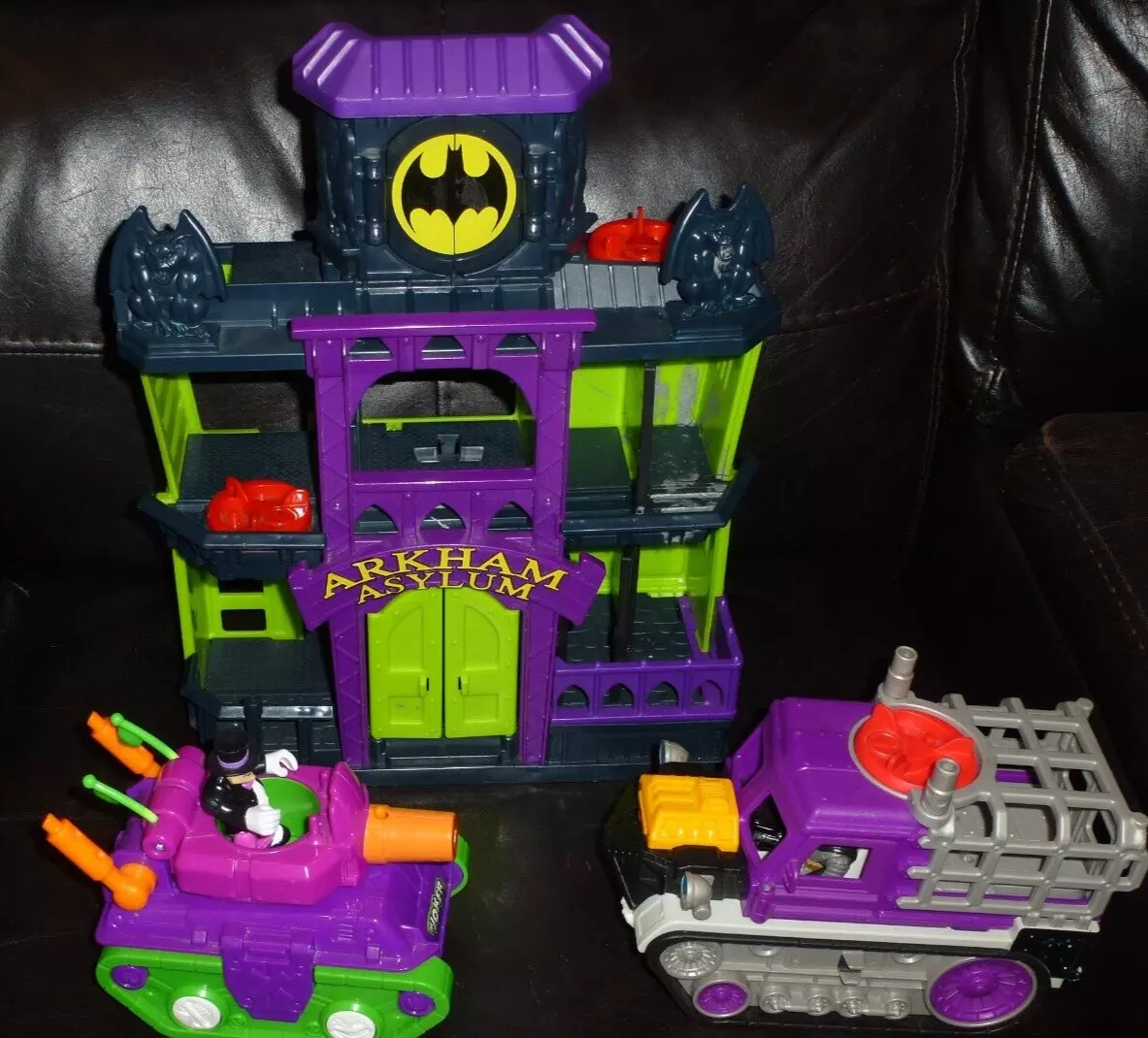 Imaginext best sale arkham asylum