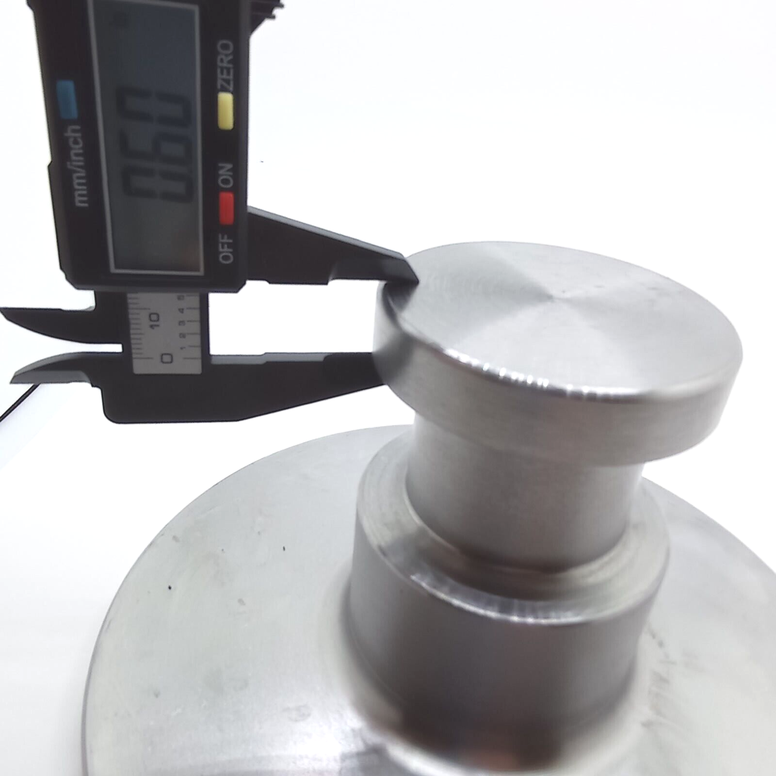 E700 5th Wheel King Pin 2" Bolster Plate PN Trailer king pin