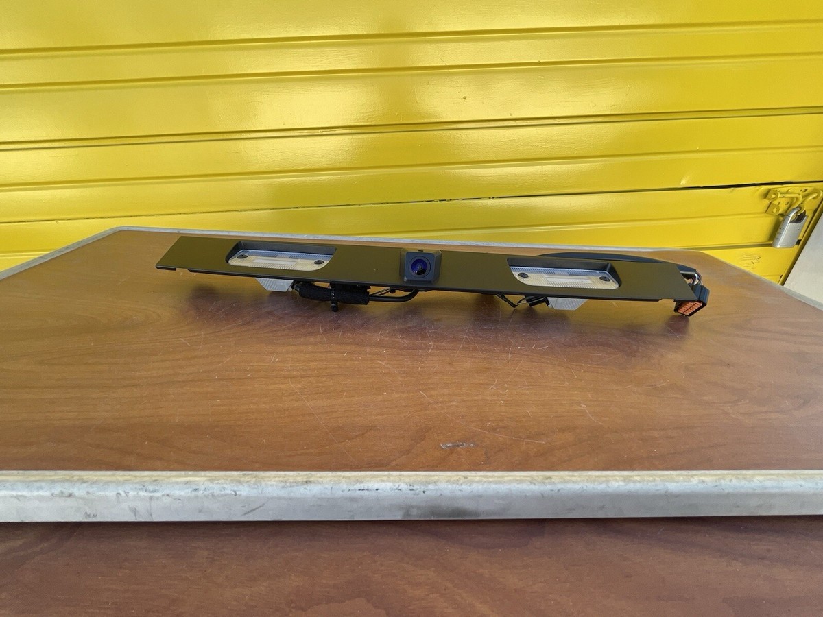2022-2024 Hyundai Tucson License Plate Lamp Assembly | 92409-N9020