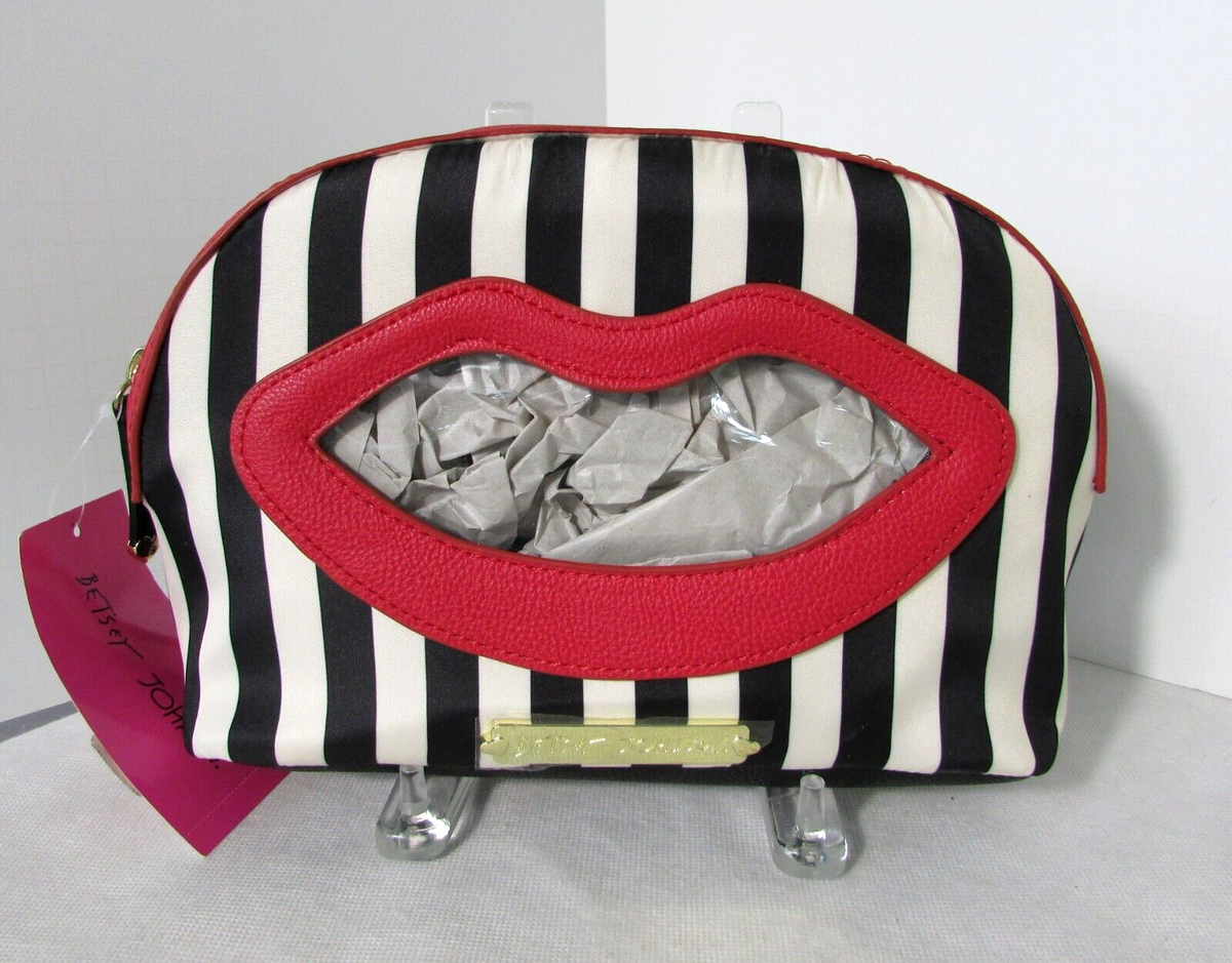 Betsey Johnson Cosmetic Makeup Bag Lips Kiss Kitsch Clutch Purse