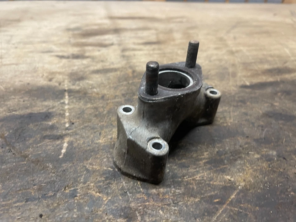 Colector de admisión de carburador 1970 BSA 500 A50 Royal Star ¡Gran aspecto! A50R Foto 2 de 4