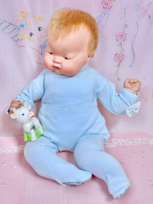 コアラ　ヴォーグドール 赤ちゃん ベビー VOGUE DOLLS Vogue Baby Burp Doll with Box & Original clothes 1975