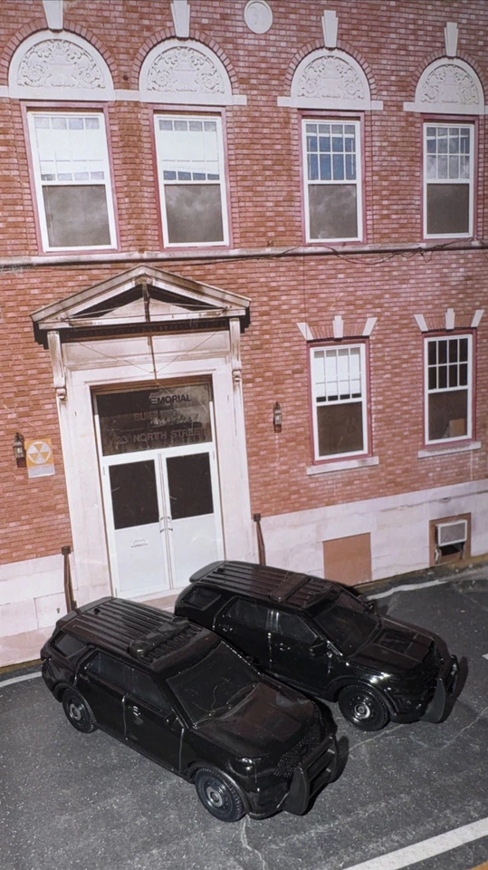 Lote de 2 Matchbox Custom 2016 y 2023 Ford Interceptor SUV sin marca Black Police Foto 4 de 4