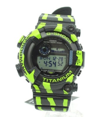 Casio G-SHOCK FROGMAN GW-8200TPF-1JR funktionstüchtig