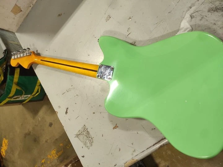 Guitarra Eléctrica Verde Usada 2-P90 Pastillas Cuerpo de Tilo Sólido Cuello de Arce 6 Cuerdas Foto 2 de 2