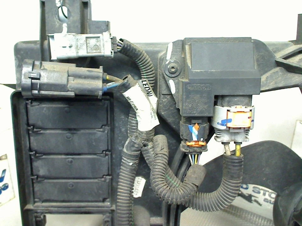 KÜHLERVENTILATOR COOLING FAN Peugeot 508 SW (8E/8U) 2011 3000257 — 第 2/4 张图片