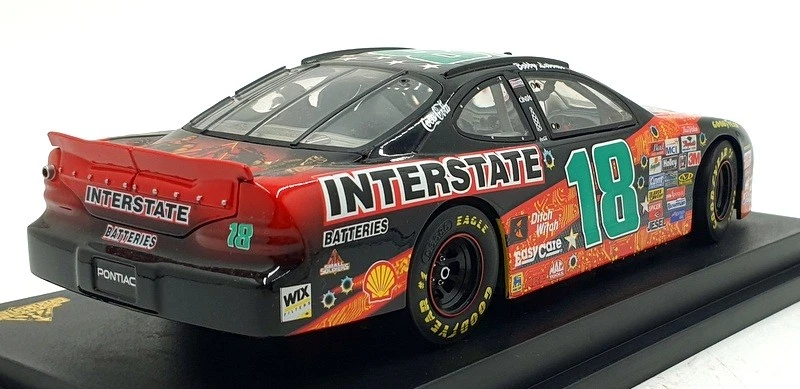 Revell 1/18 Scale Diecast V189803098-1 - NASCAR Pontiac Small Soldiers #18 1998 - Image 2 of 4