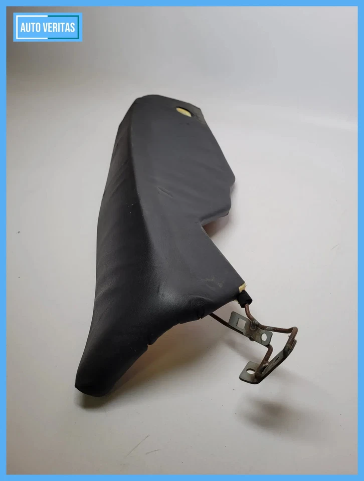 Original Audi A4 (8E/B6/B7) side panel rear seat right 8E5885704 - Image 4 of 4