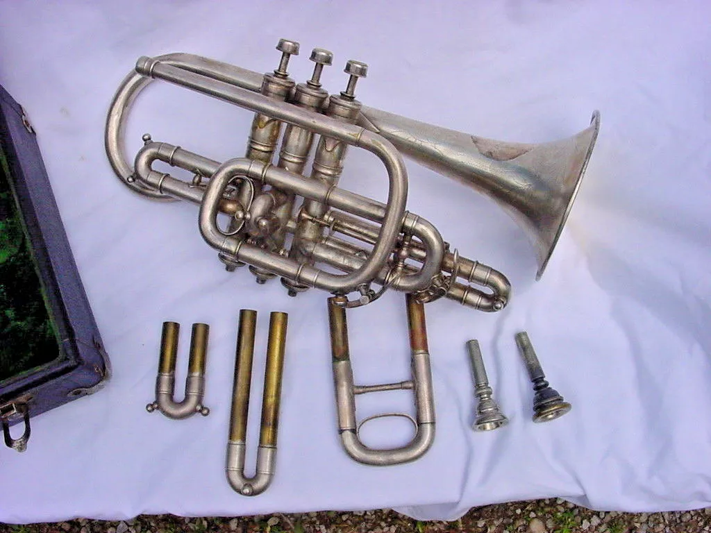 Toy trumpet virtuoso outlet