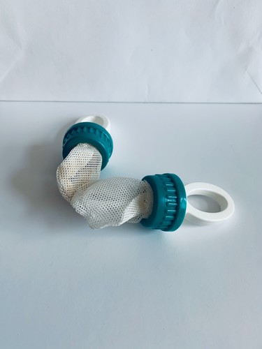 Mangiatoia per Alimenti Freschi, Confezione da 2, Giocattolo per Dentizione Bianco/Verde - Foto 2 di 4