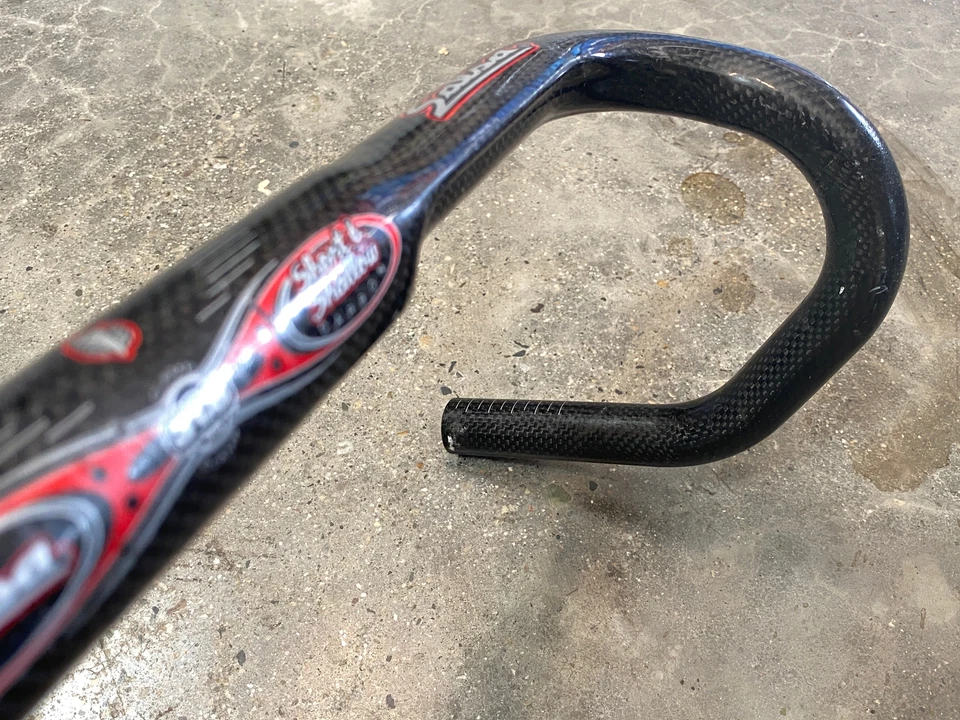 Barras de carbono curtas e rasas Salsa 31,8 mm 42 cm - Imagem 3 de 4