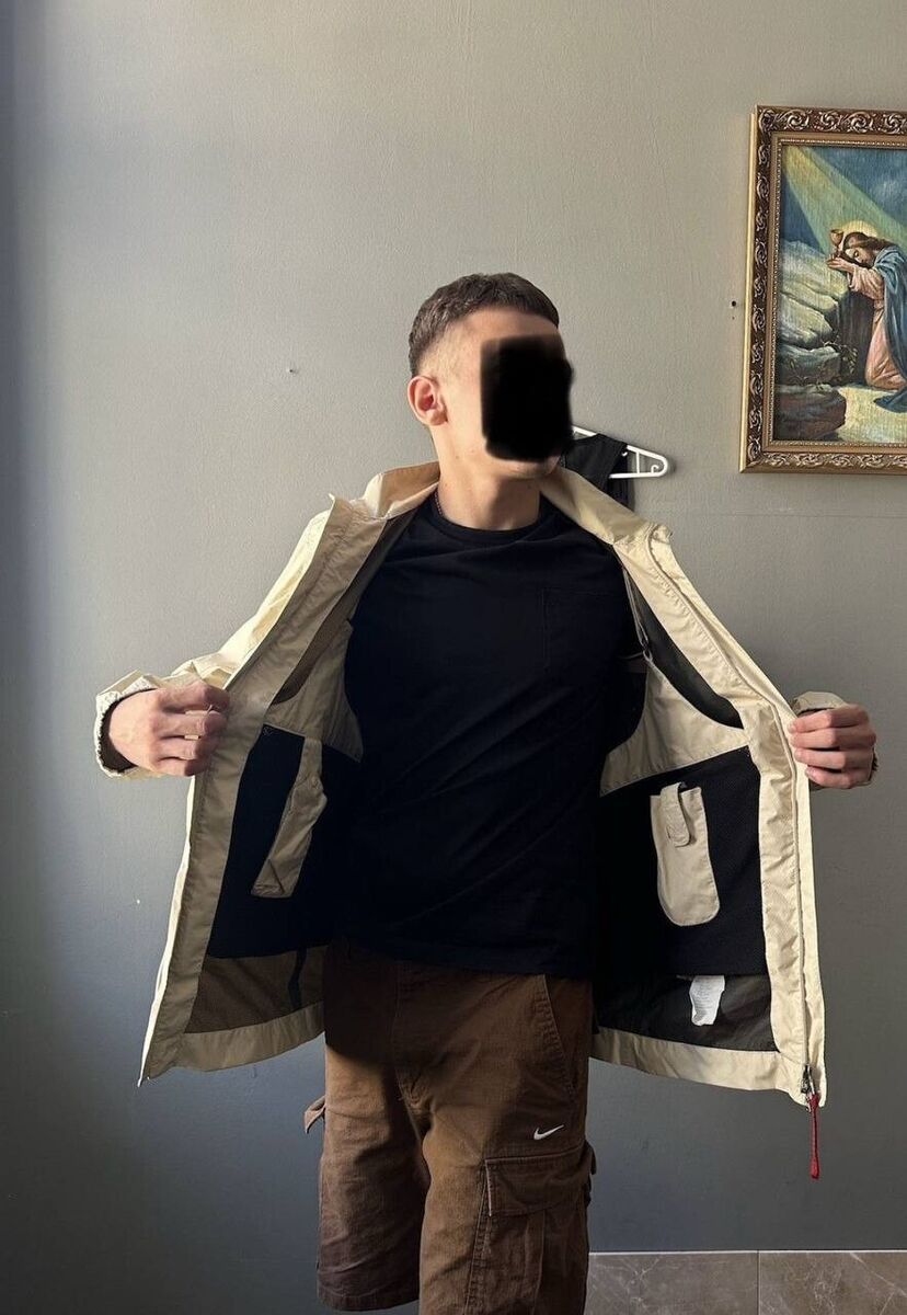 Prada Sport Nylon Gore Tex Jacket Membrane Technology 00s Prada Sport Nylon Gore Tex Jacket Membrane Technology 00s