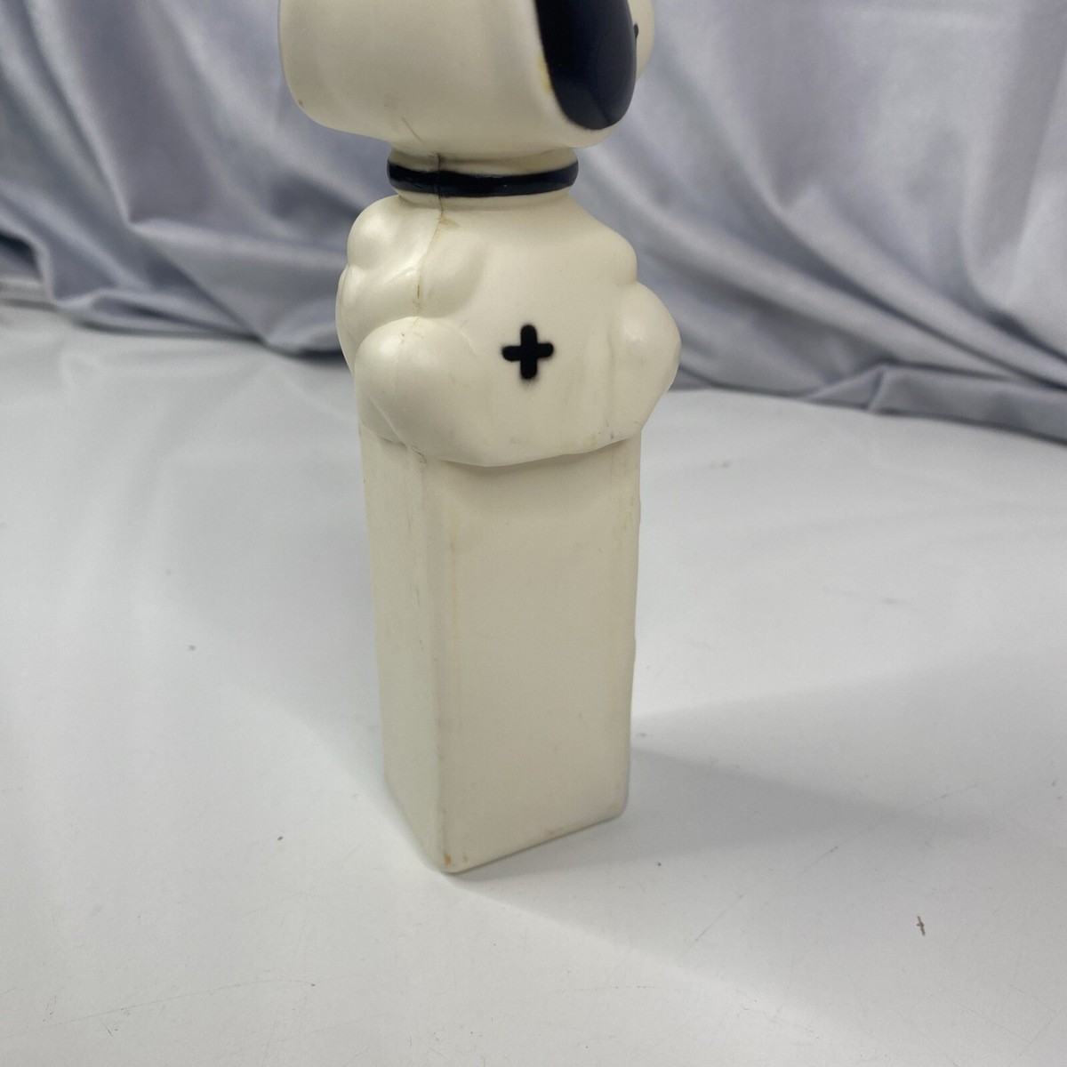 VINTAGE PEANUTS SNOOPY 8