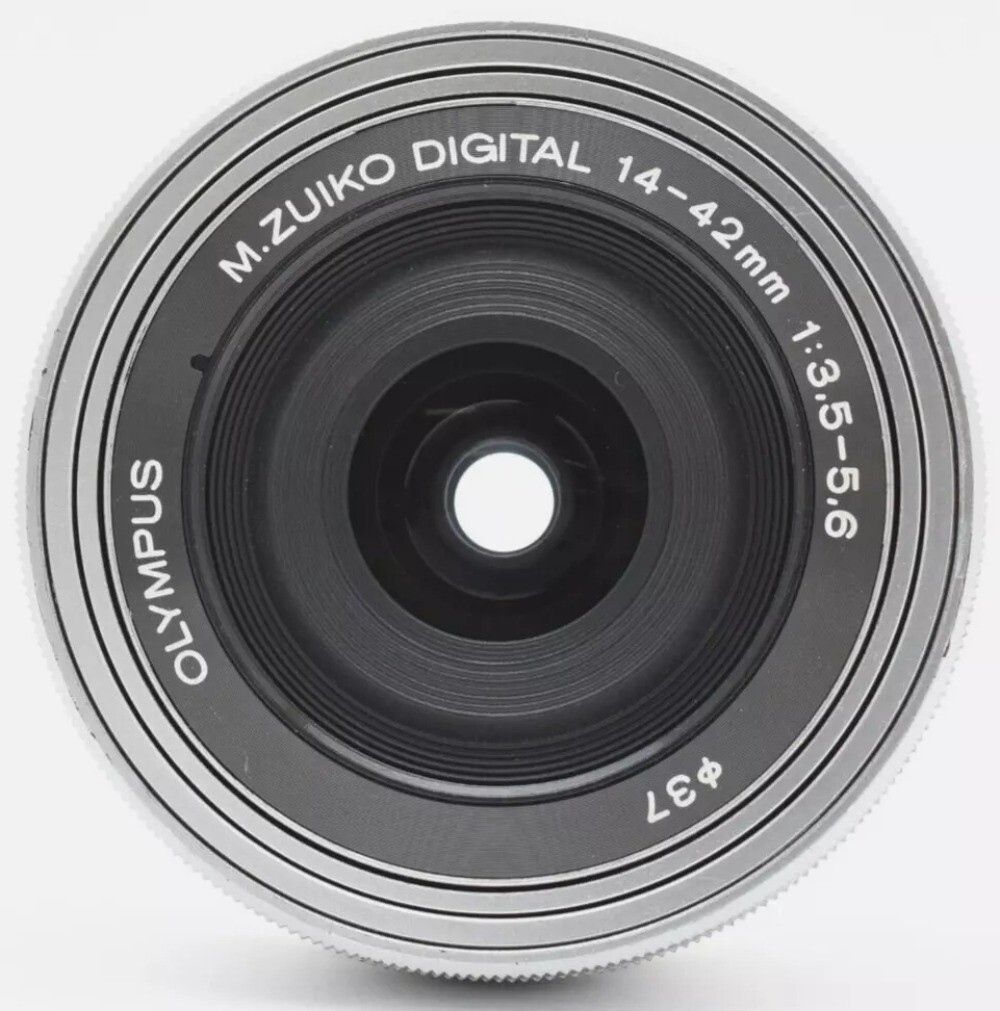 M.Zuiko Digital ED 14-42mm F3.5-5.6 EZ lens for Olympus EPL7 EPL8