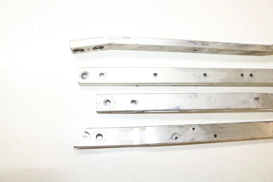 Marco Arctic Cat Zr 5000 Lxr 2015 soporte izquierdo derecho soporte refuerzo Foto 4 de 4