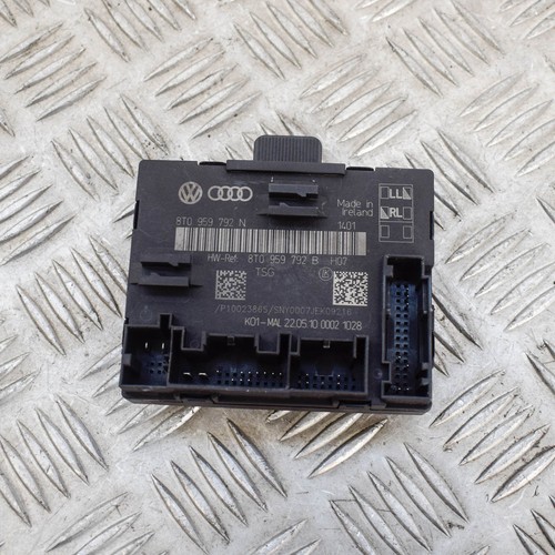 Audi A5 Türsteuergerät Steuergerät vorne links 8T 8T0959792N 8T0959792B 2011