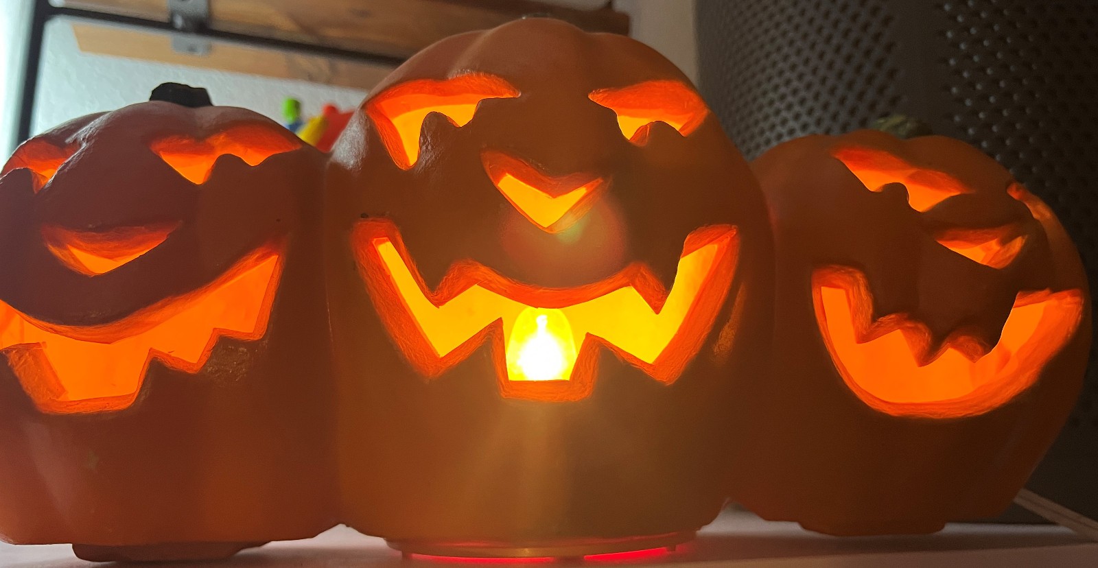 Vintage Halloween JackOLantern Light The Paper Magic Group 3 Pumpkin Heads 1999