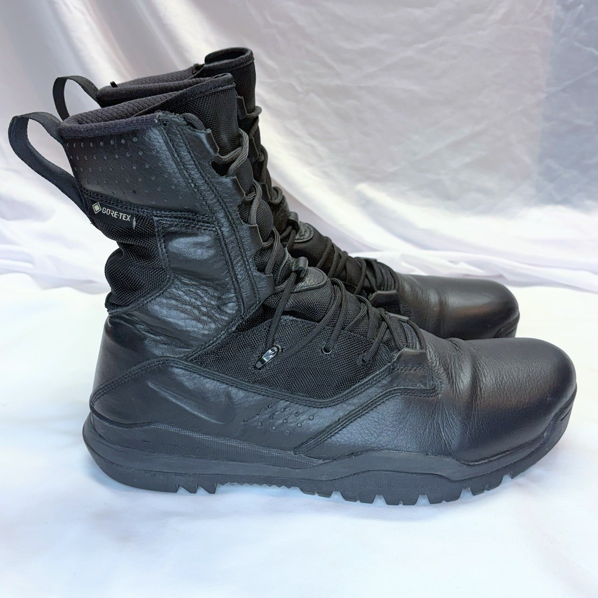 Nike SFB Field 2 8