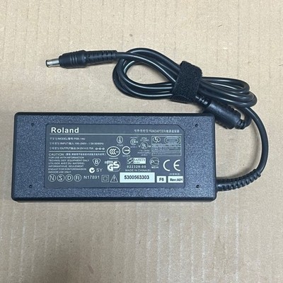 Original Roland FP-90 / FP-90X / HP-505 Klavier Netzteil Ladegerät