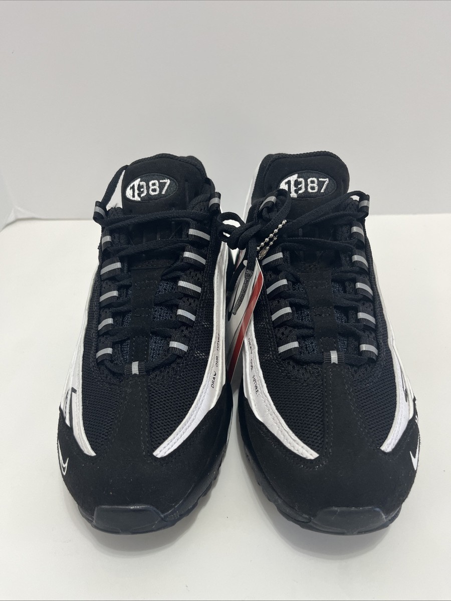 靴 Nike Air Max 95 OG White and Black 26.5 Nike Air Max 95 White Bone Patent Trainers Retro Running