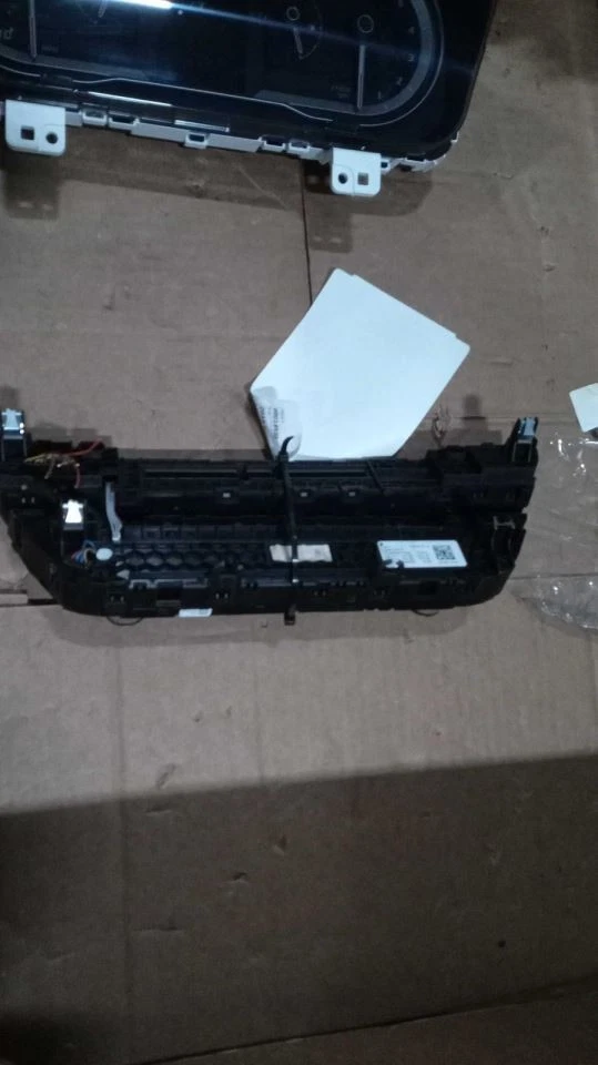 Temperature Control Front Fits 16-21 BMW 740i 397334 - Image 2 of 3