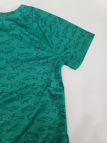 Sleeve Swim Shirt2T Green w/ Sharks, Amazon Essentials Toddlers UPF 50+ Short- - Picture 11 of 12