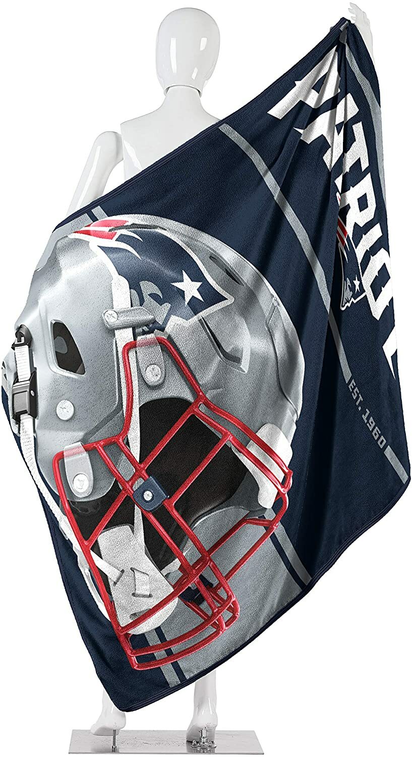 New England Patriots NFL - Plush Throw Blanket - (RUN) - Patriots Plush Blanket