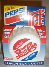 Vintage New Pepsi Munchkin Reusable Bottlecap Shape Lunch Box Cooler Ice Pack