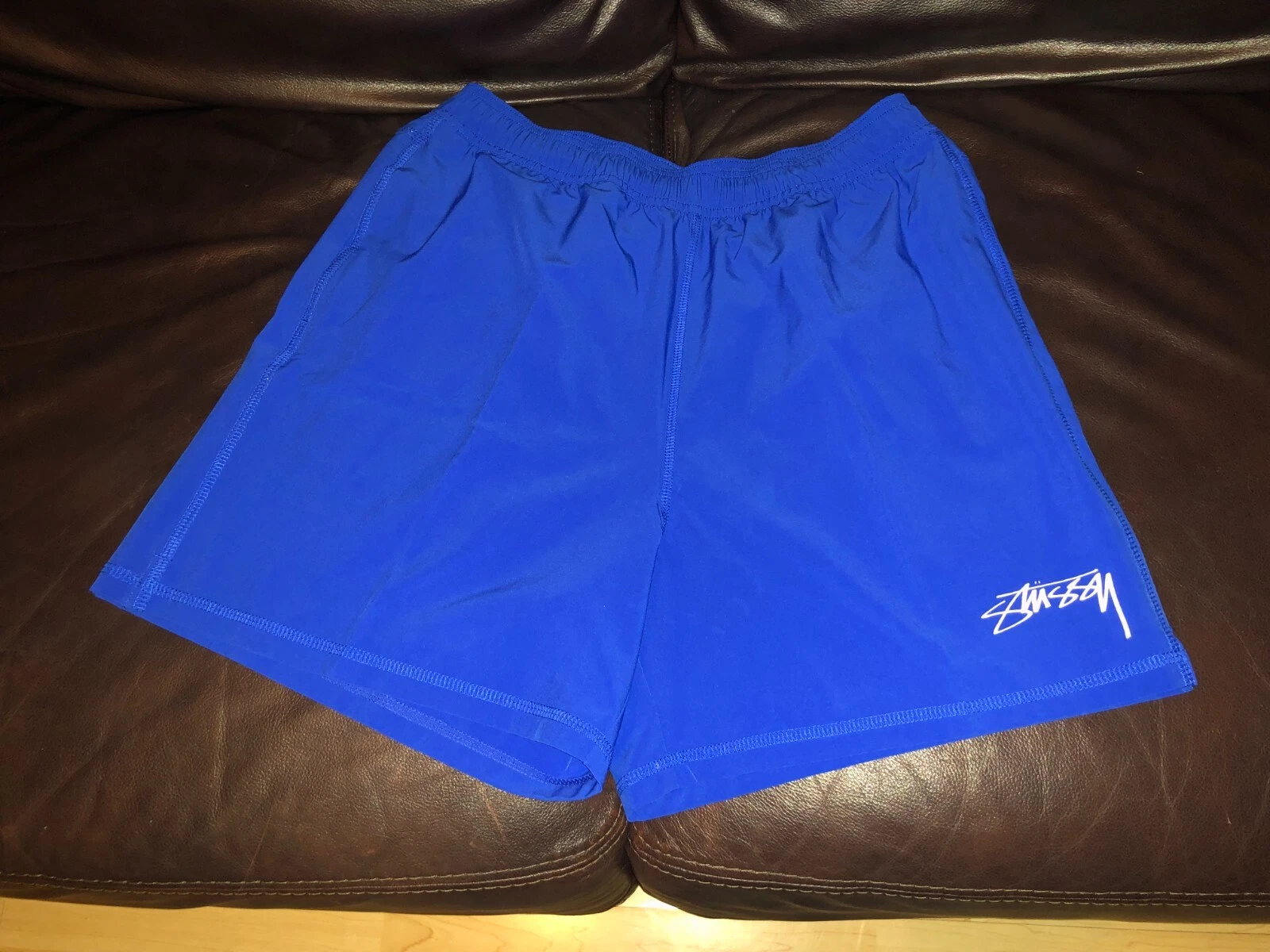 Short neuf avec étiquette Stussy X Nike petit bleu hyper royal Patta Palace Supreme livraison gratuite