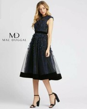 Mac Duggal Size 16 Blue Floral Applique Tea-Length Dress