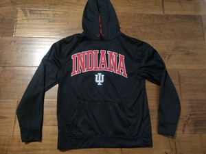iu pullover